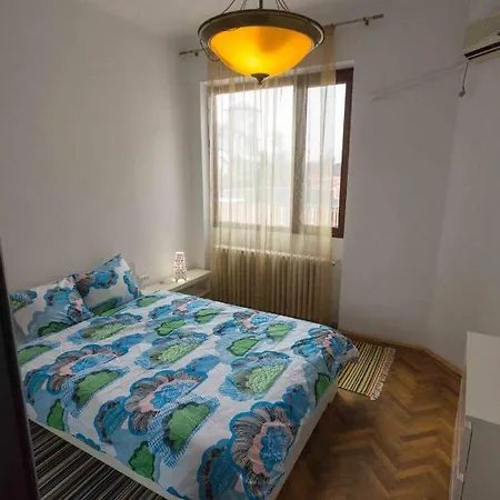 Appartement Diana's Boekarest