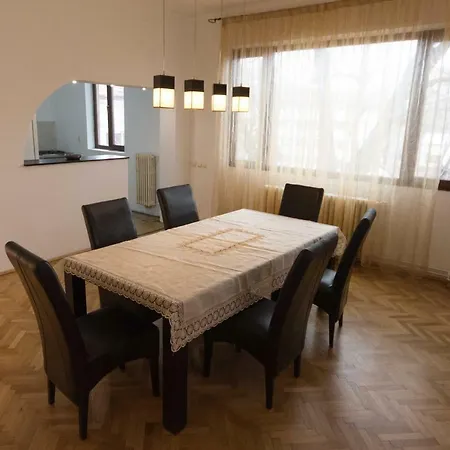 Diana's Appartement *